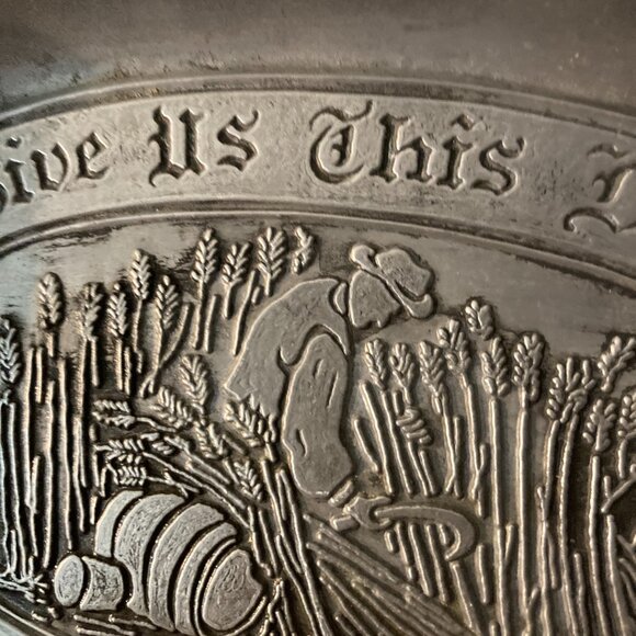 Craftsman Pewter 9-1/4" x 6-1/4" Give Us This Day Our Daily Bread Tray - Picture 2 of 5